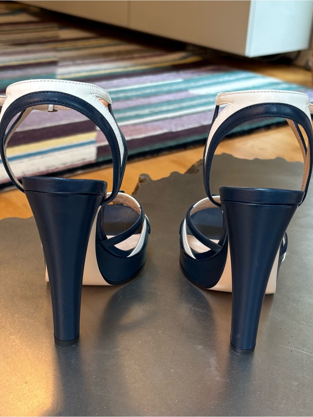 Gucci Navy and White Platform Ankle-Strap Heels Never Worn - Picture 5 of 6
